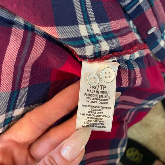 Aeropostale pink and blue with plaid button down shirt - Picture 4 of 5